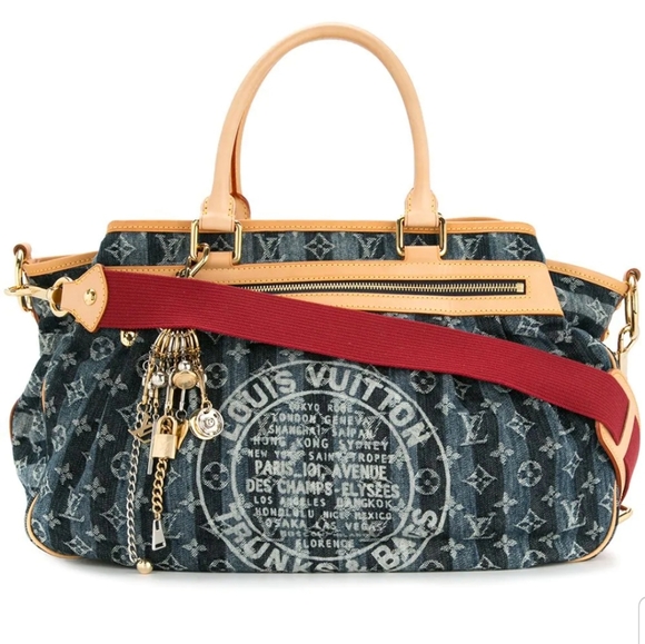 Louis Vuitton Handbags - 🤩SALE🥰Louis Vuitton Cabas Raye GM